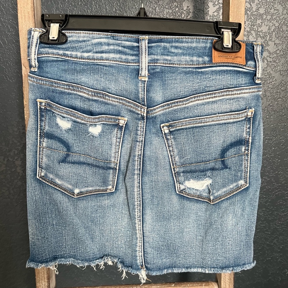 American Eagle mini denim skirt